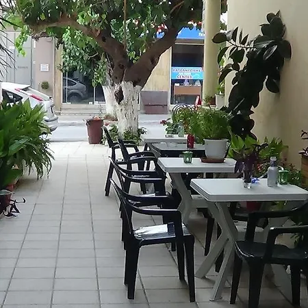 Mouroukis لوترا إديبسو